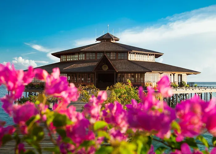 Lankayan Island Resort